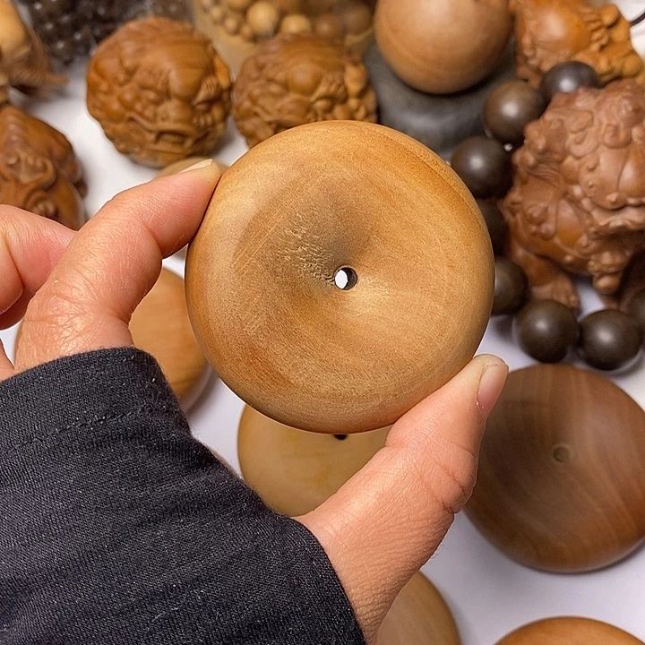 檀香木老山檀香大面包圈微瑕