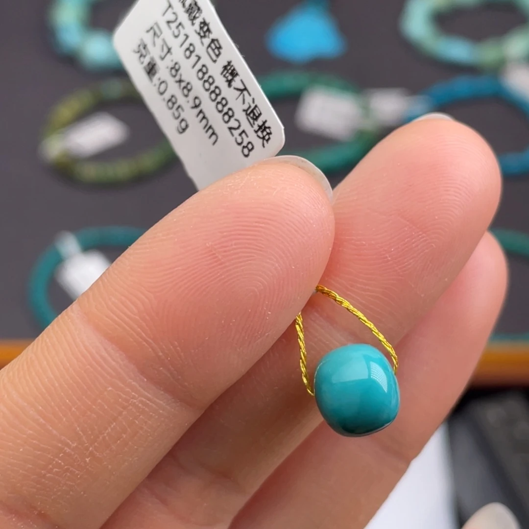 未镶嵌绿松石珠宝奇石