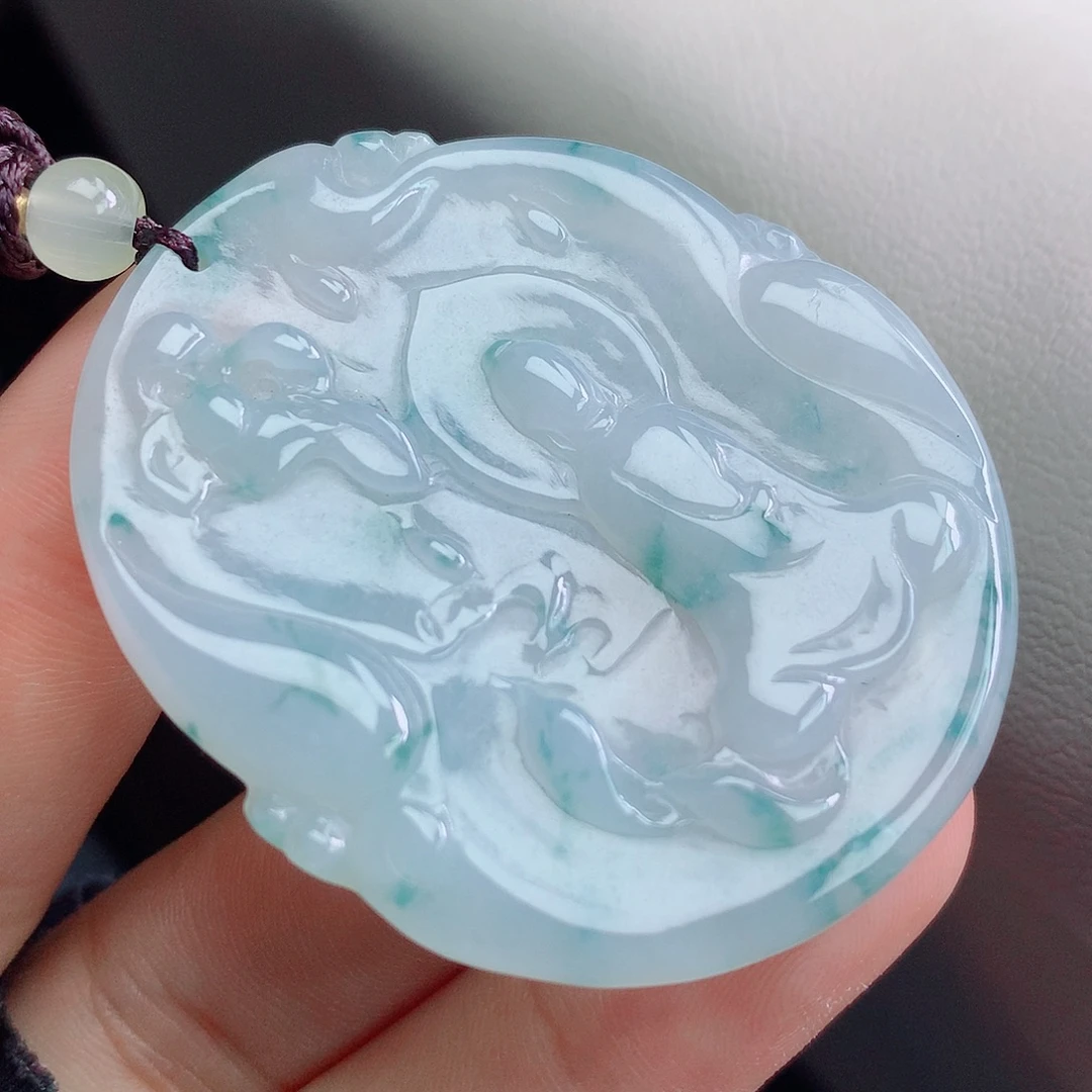 翡翠未镶嵌颈饰翡翠吊坠