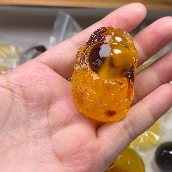 琥珀颈饰未镶嵌琥珀蜜蜡