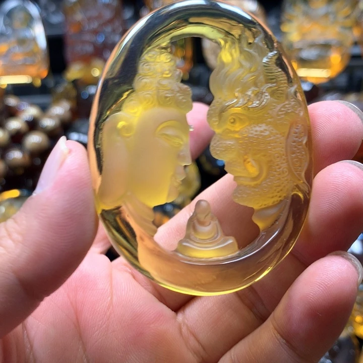 未镶嵌颈饰琥珀蓝珀镂空一念之间