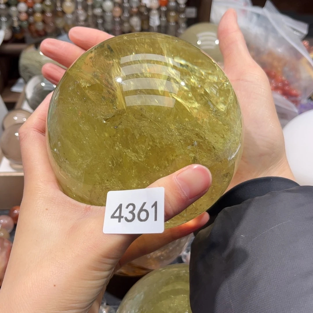 【闪购商品】未镶嵌大型摆件（非配饰）水晶文***?