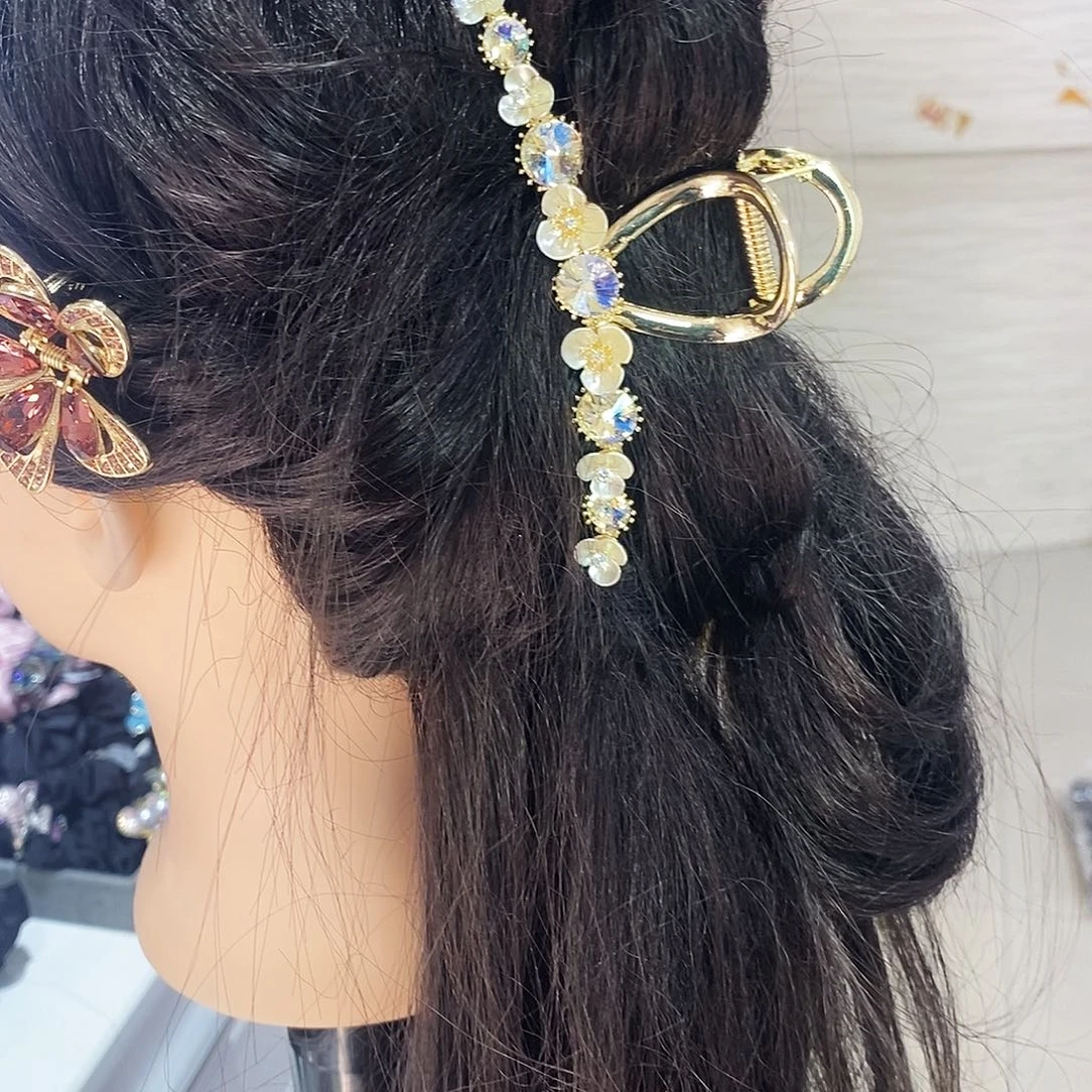 仿水晶合金大抓夹