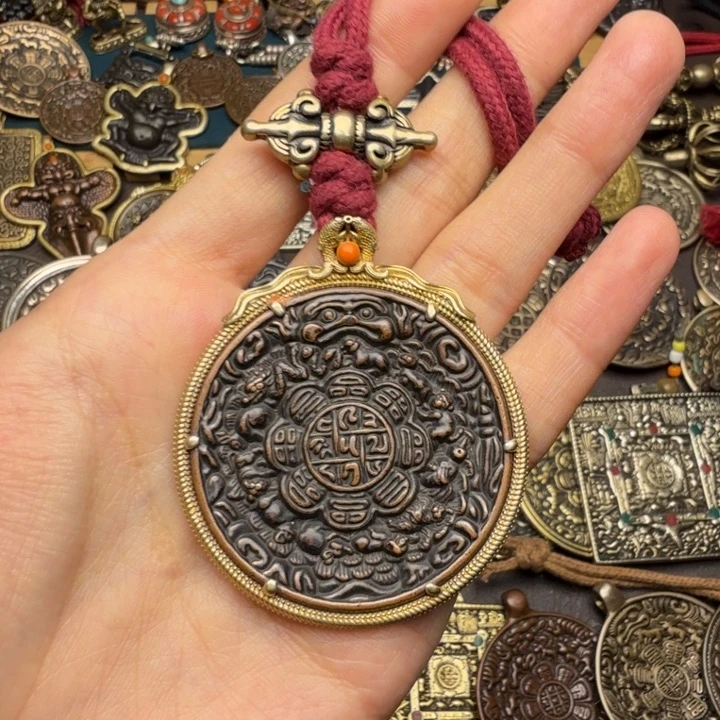 藏传文玩九宫如图