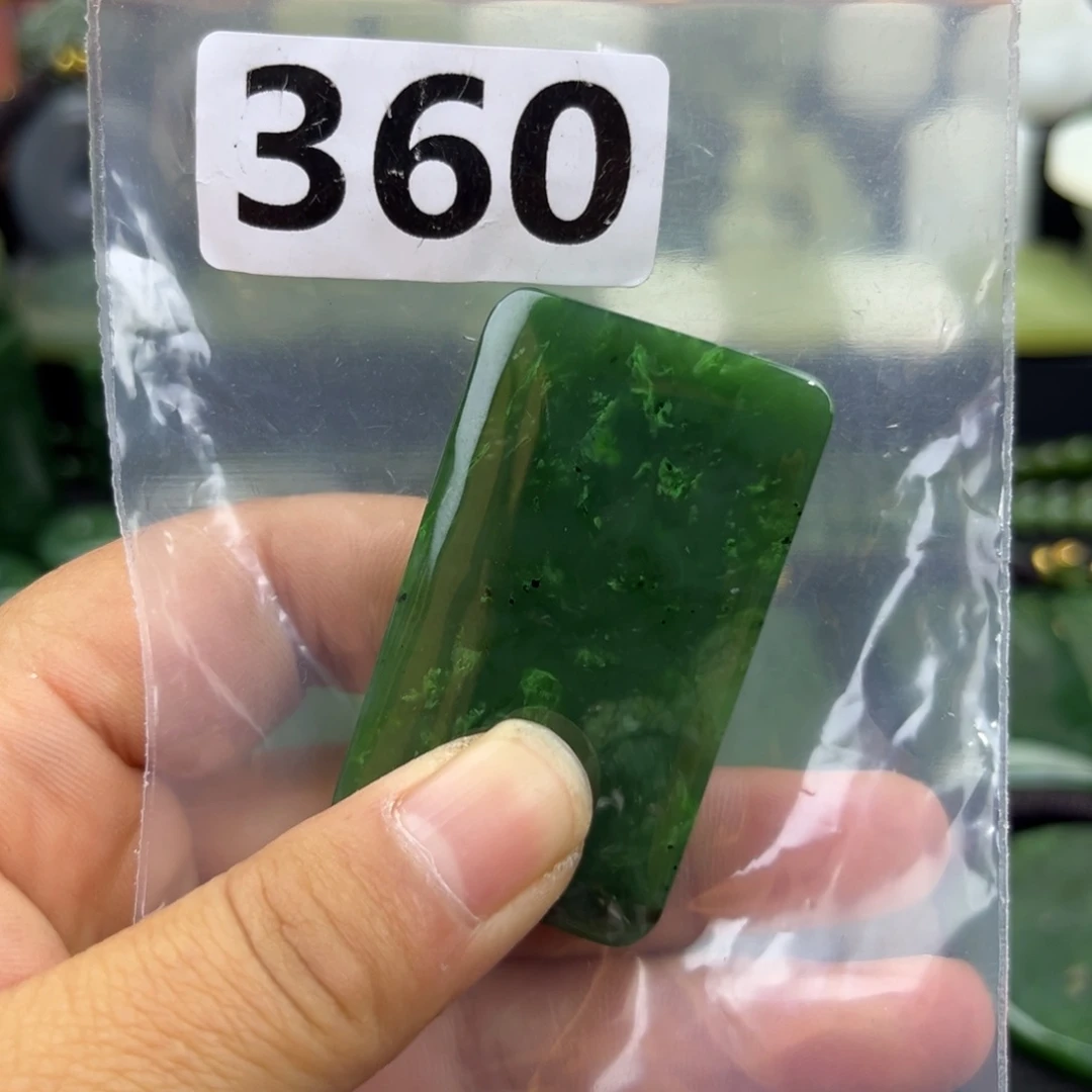 和田玉未镶嵌珠宝半成品