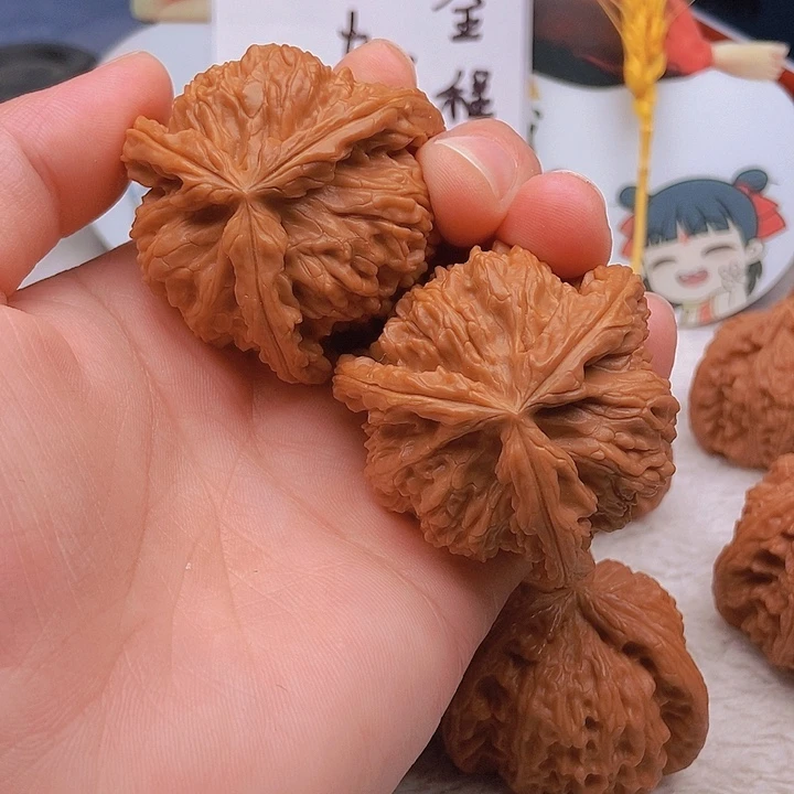 吊坠文玩核桃伟*三棱