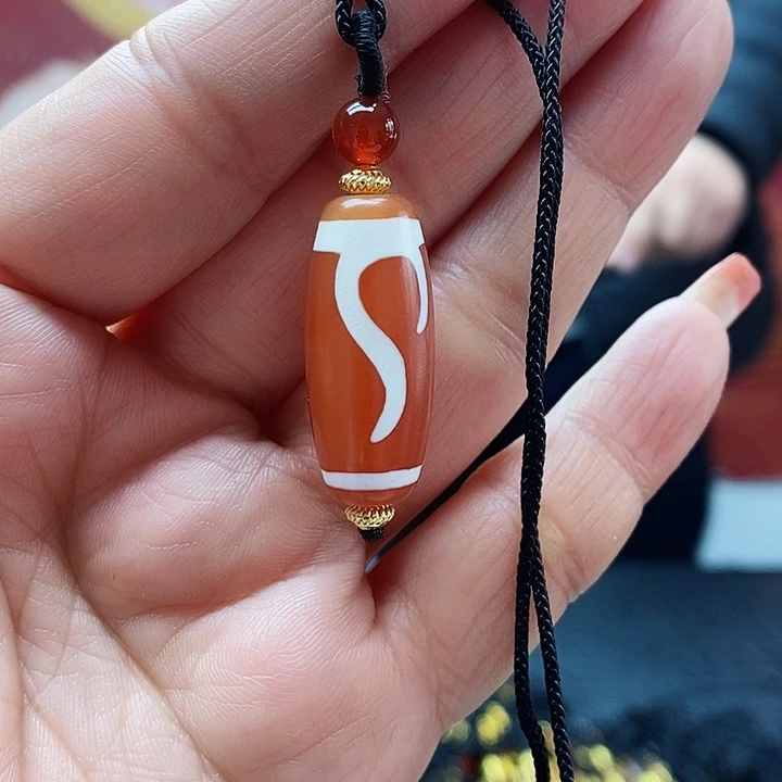 玛瑙/玉髓颈饰合金