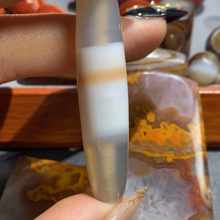 玛瑙/玉髓未镶嵌颈饰