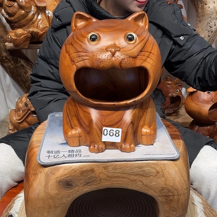 香樟木香樟木根雕凳子一物一拍编号068