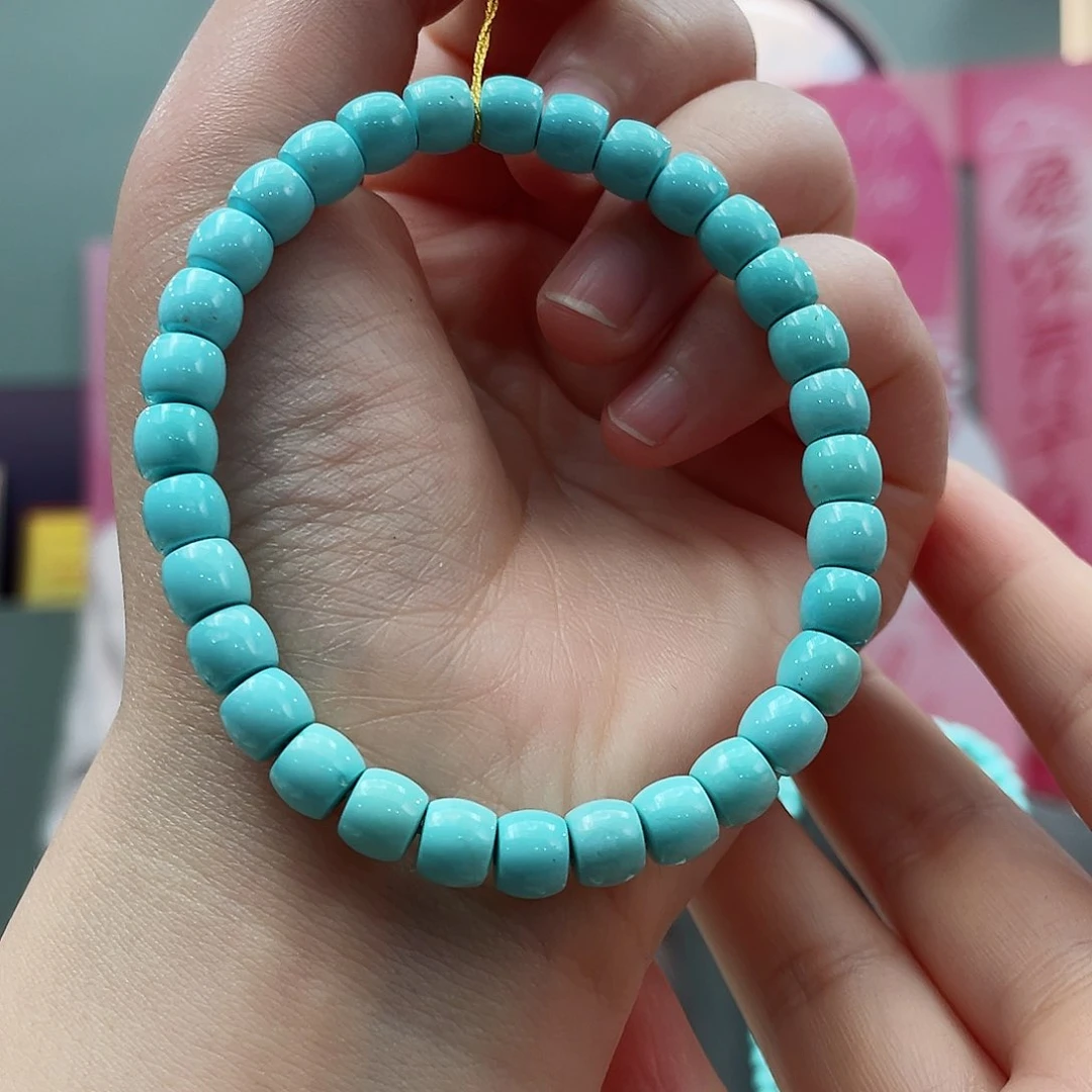 绿松石颈饰未镶嵌