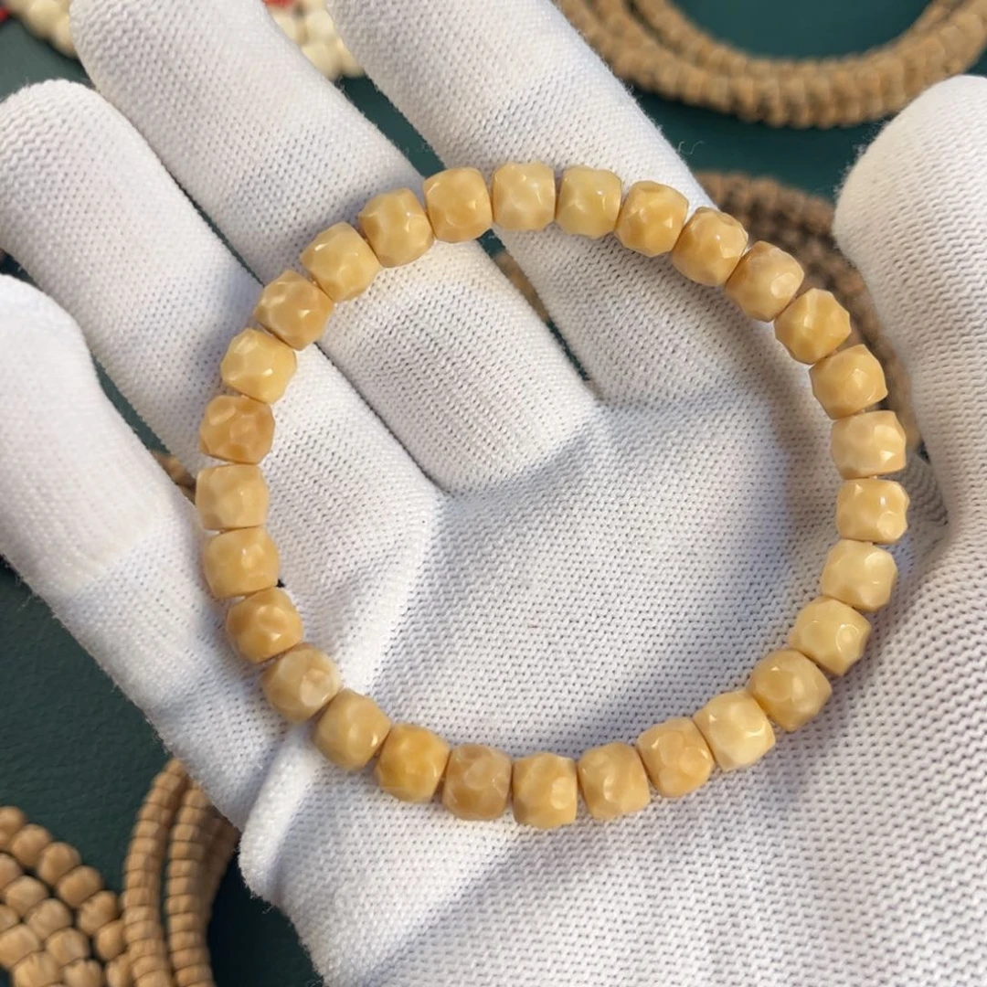 柏香籽/百香籽吊坠闪*