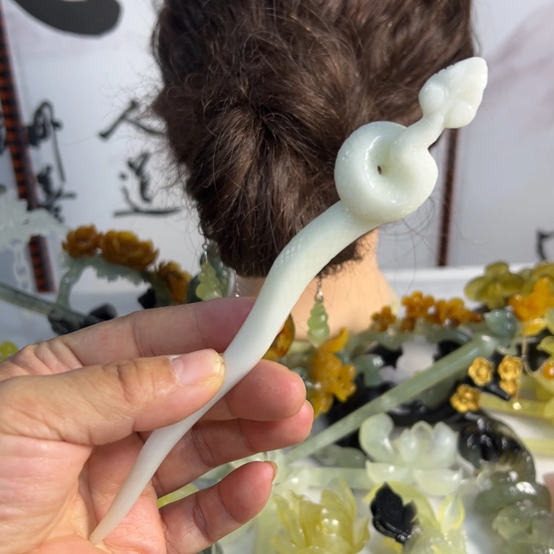 蛇纹石玉未镶嵌发饰