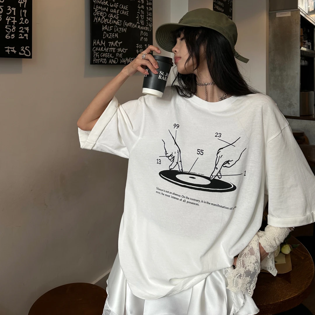 韩好甜WARDEN EDGE指尖打碟白色印花宽松T恤女纯棉圆领短袖上衣ZB