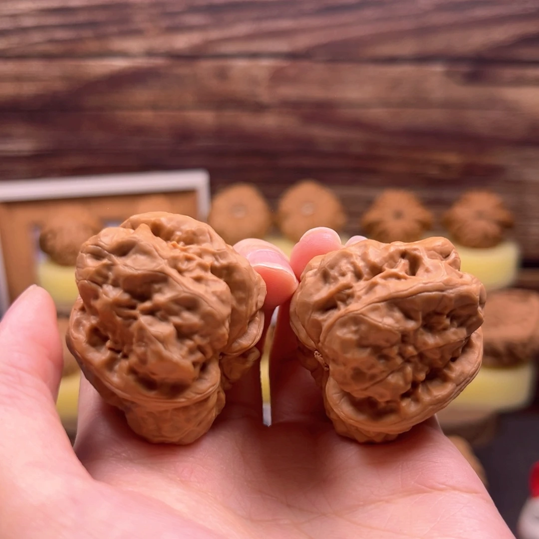 桃核吊坠蛤蟆头闪82