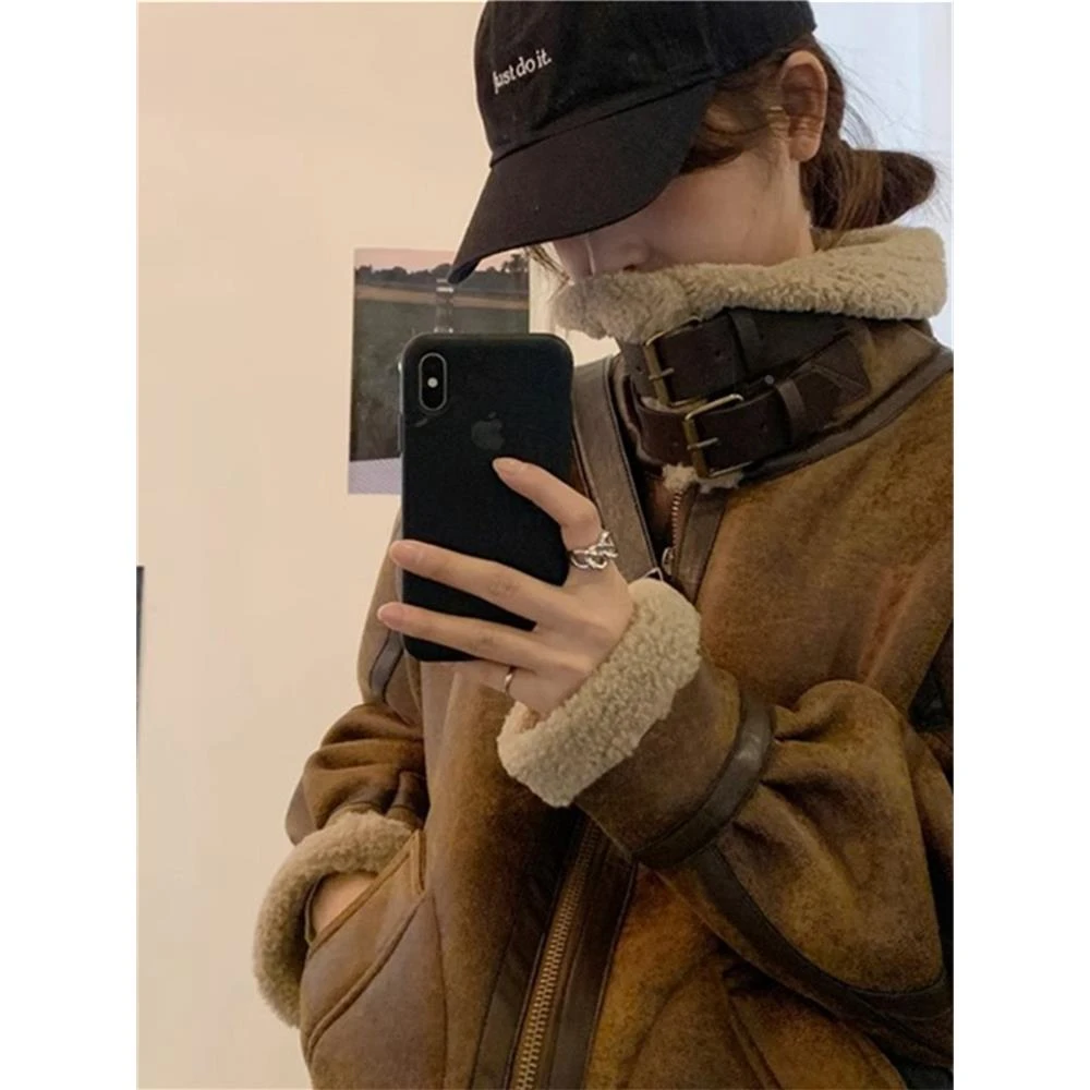 美拉德皮毛一体羊羔毛外套女秋冬加绒加厚机车服皮衣2023新款棉服