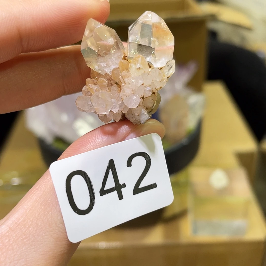 未镶嵌珠宝半成品水晶