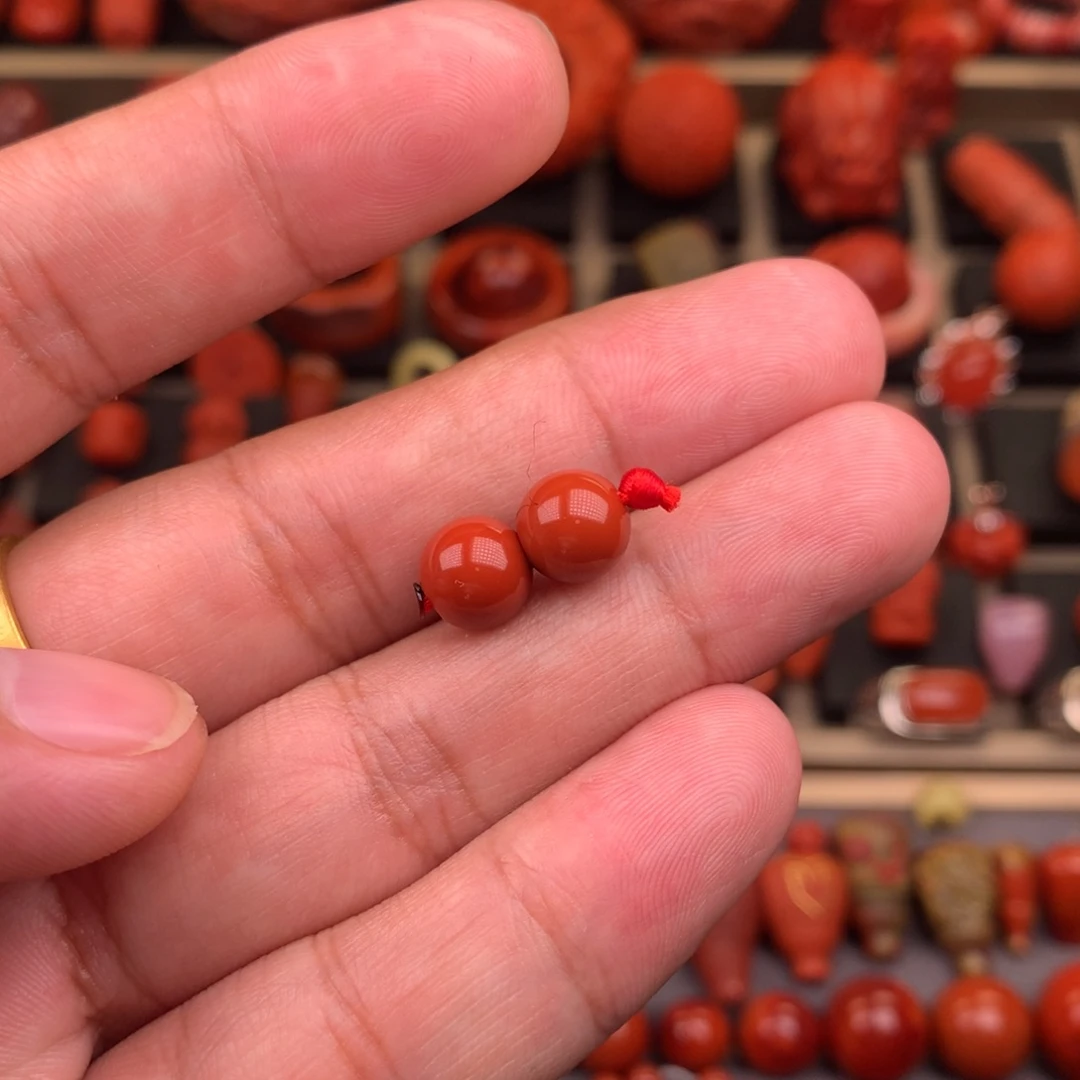 南红玛瑙未镶嵌圆珠对珠8+