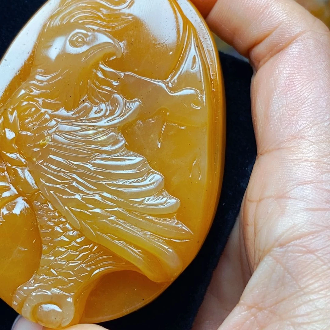 未镶嵌石英质玉（黄龙玉）吊坠(不含链)