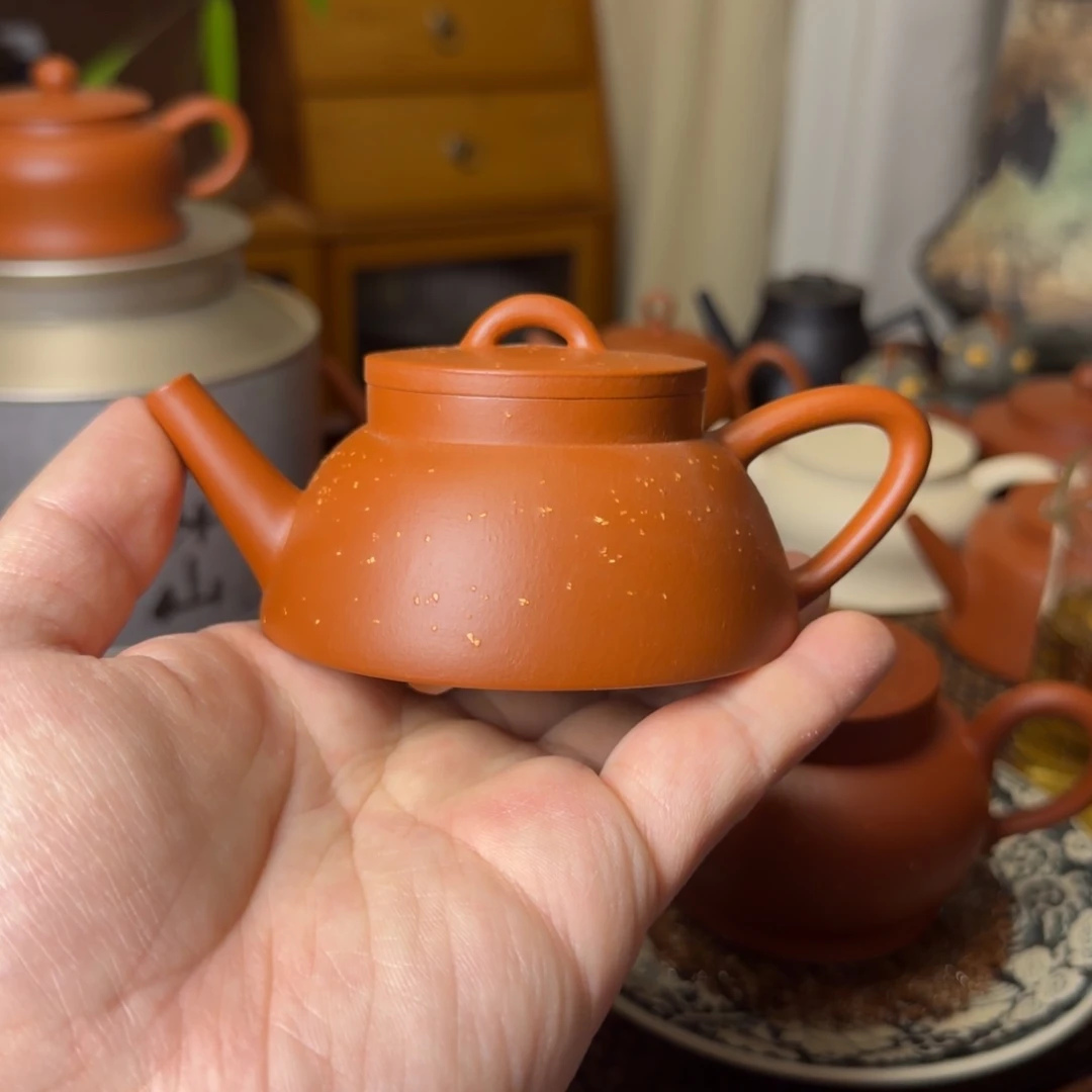 茶壶紫砂中瑕问月