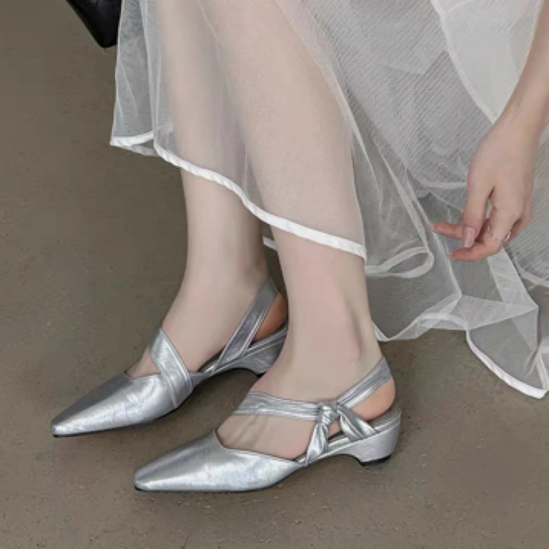 小众设计感法式凉鞋女2025夏季坡跟一字带镂空尖头韩版时装单鞋女