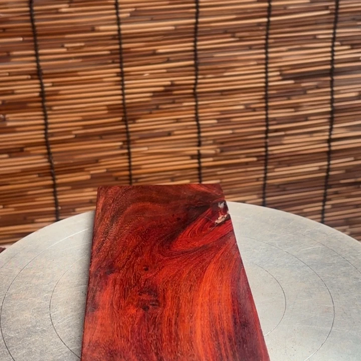 用***7大叶紫檀（黑酸枝木类）