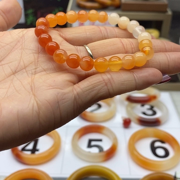 石英质玉（黄龙玉）手链未镶嵌