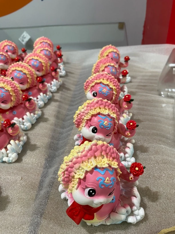 福建泉州浔浦村打卡蛇年小手办小福星，簪花蛇，小福星