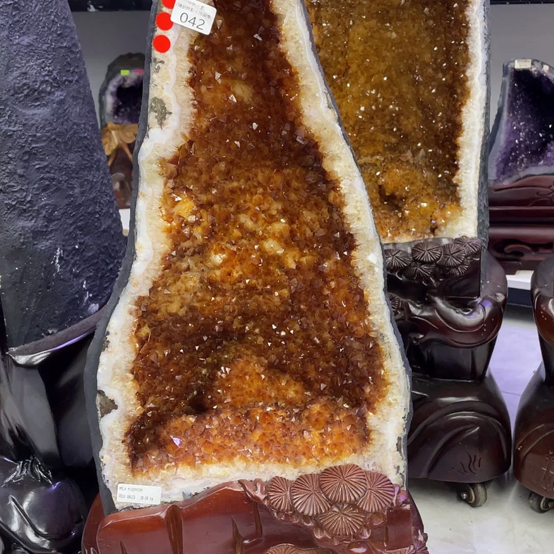 紫晶未镶嵌大型摆件（非配饰）