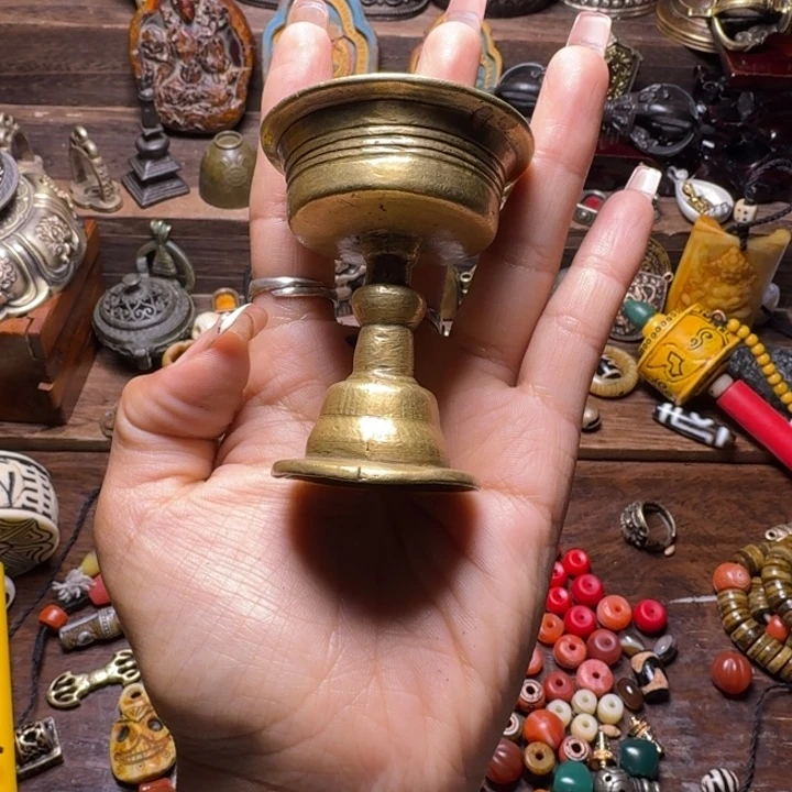 吊坠……………………………………………………