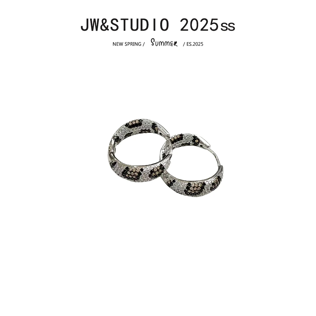 黄铜无非金属耳饰 2025新品简约个性韩版银色时尚耳饰5550350