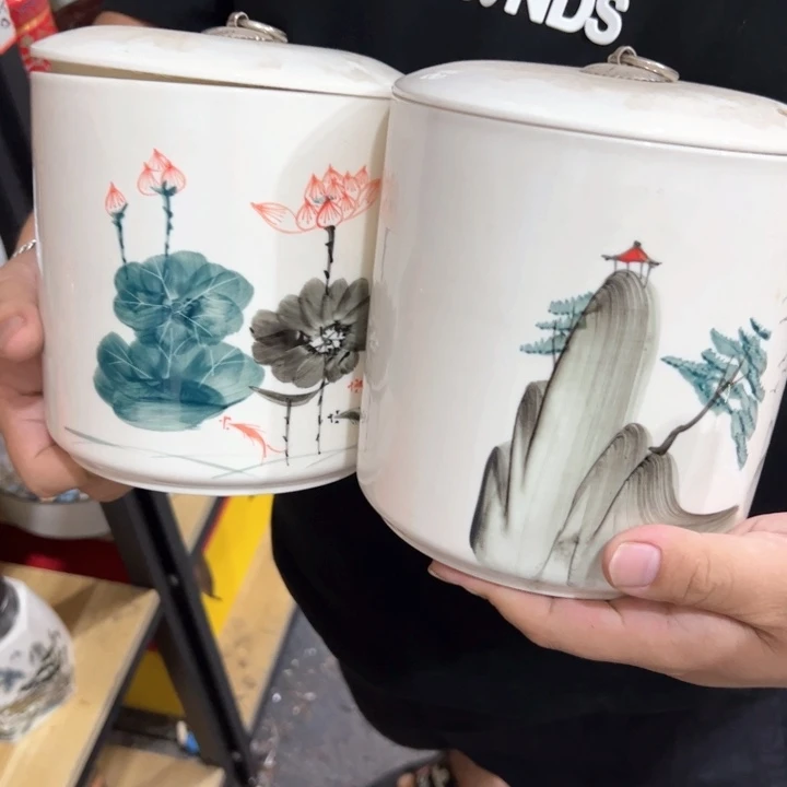 瑕疵福利品陶瓷茶叶罐介意勿拍