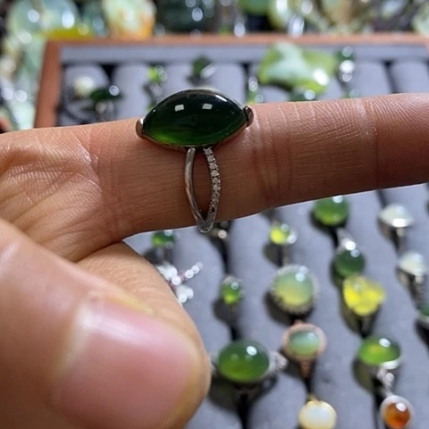 岫玉戒指未镶嵌一个