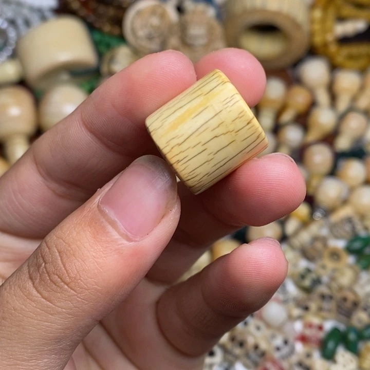 手串/手链牛骨藏传旦珍