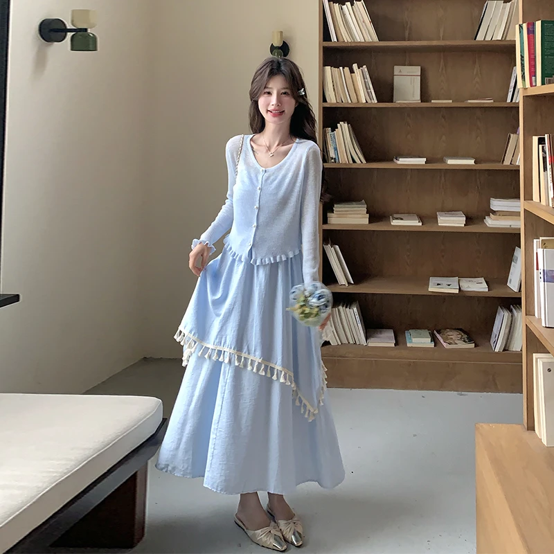 蓝色超好看流苏连衣裙套装女2025春法式气质减龄开衫吊带裙两件套