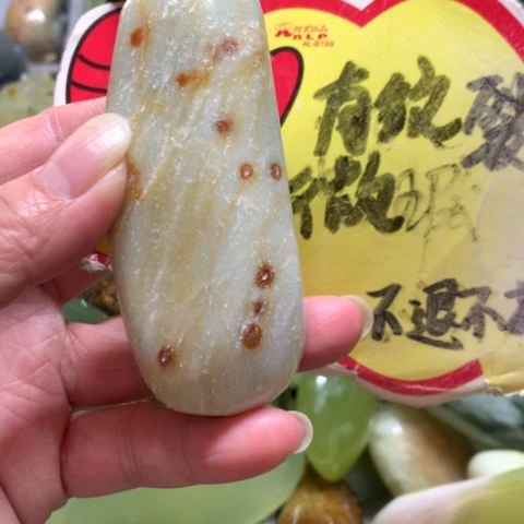 蛇纹石玉未镶嵌手把件