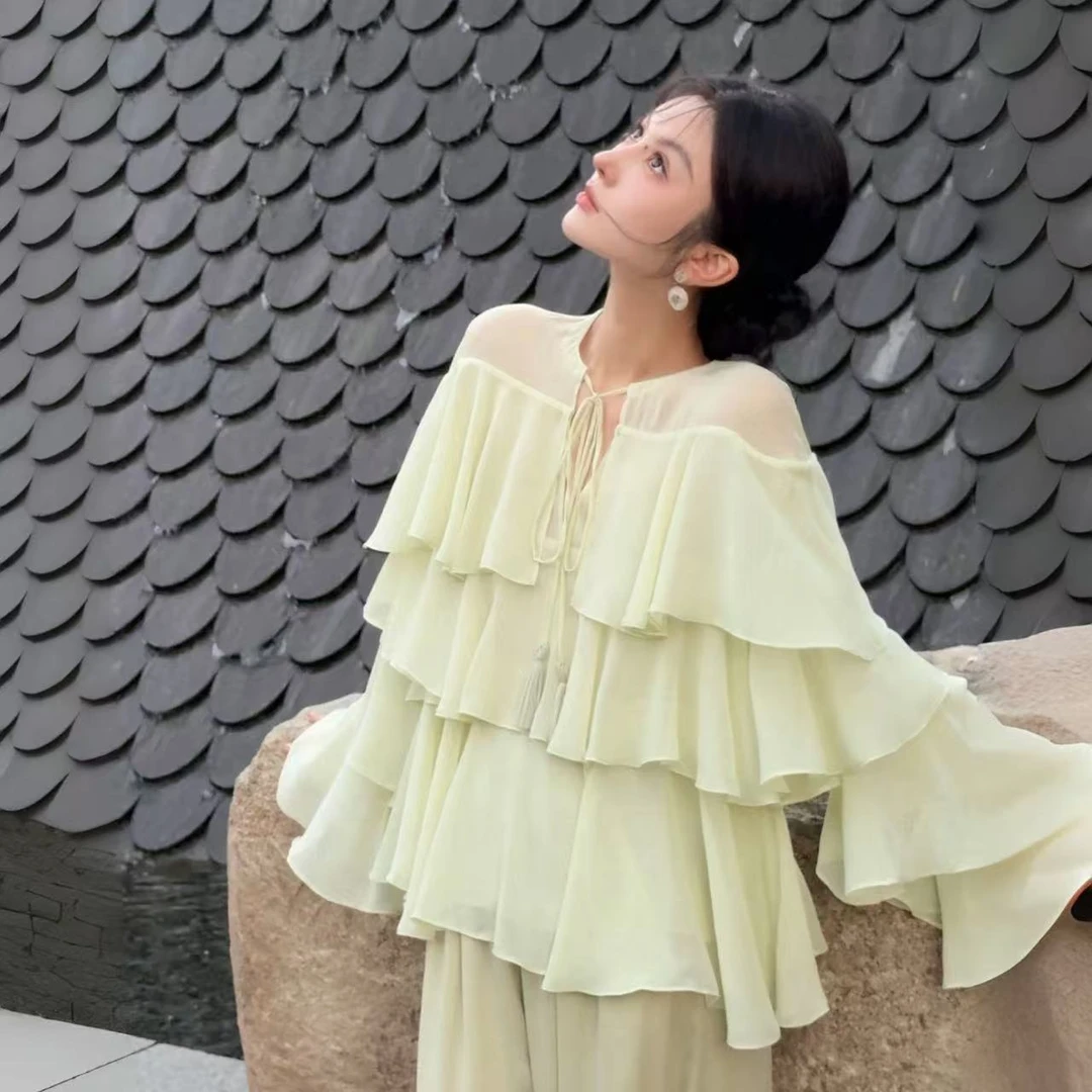 一块冰儿【竹影】2025秋季新款纯色荷叶边系带拼接衬衫宽松长袖上衣