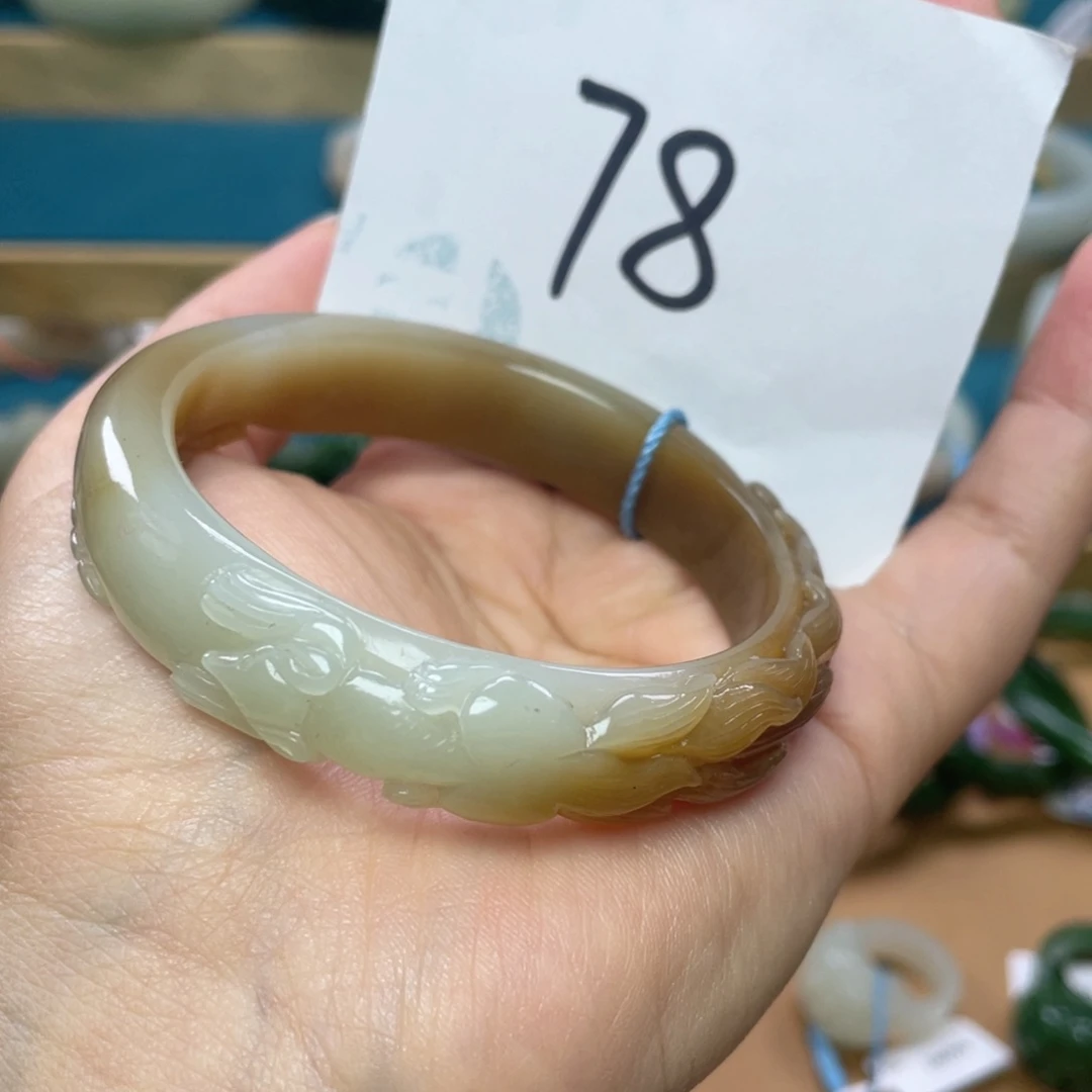 未镶嵌手镯和田玉圈口57