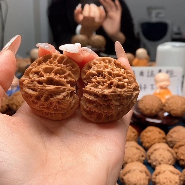 文玩核桃把件宫灯42