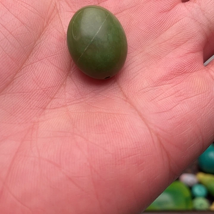 手工雕刻配饰珠卡6