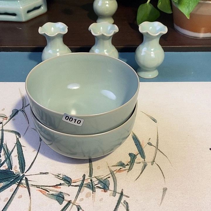 汝瓷0010一对微瑕罗汉碗