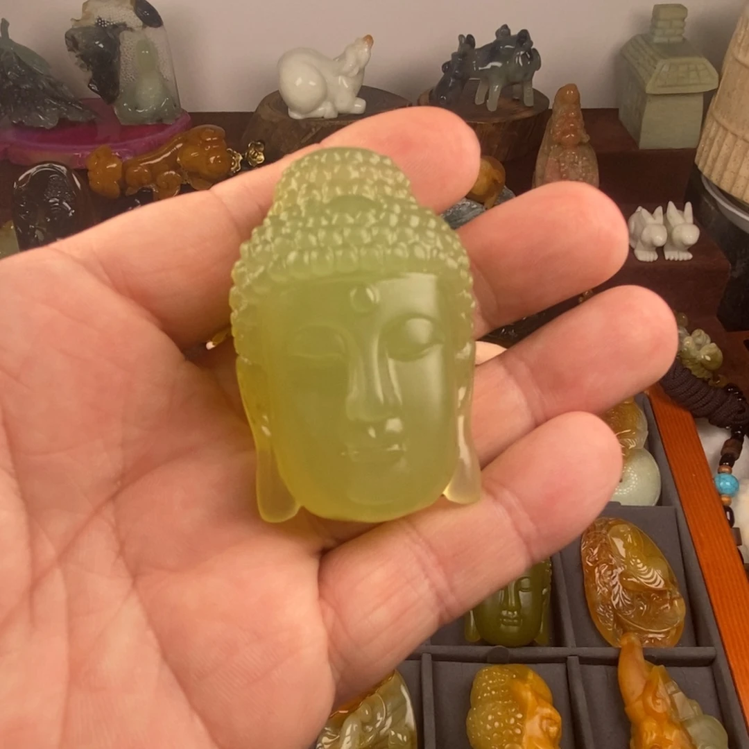 蛇纹石玉挂件未镶嵌三**汇