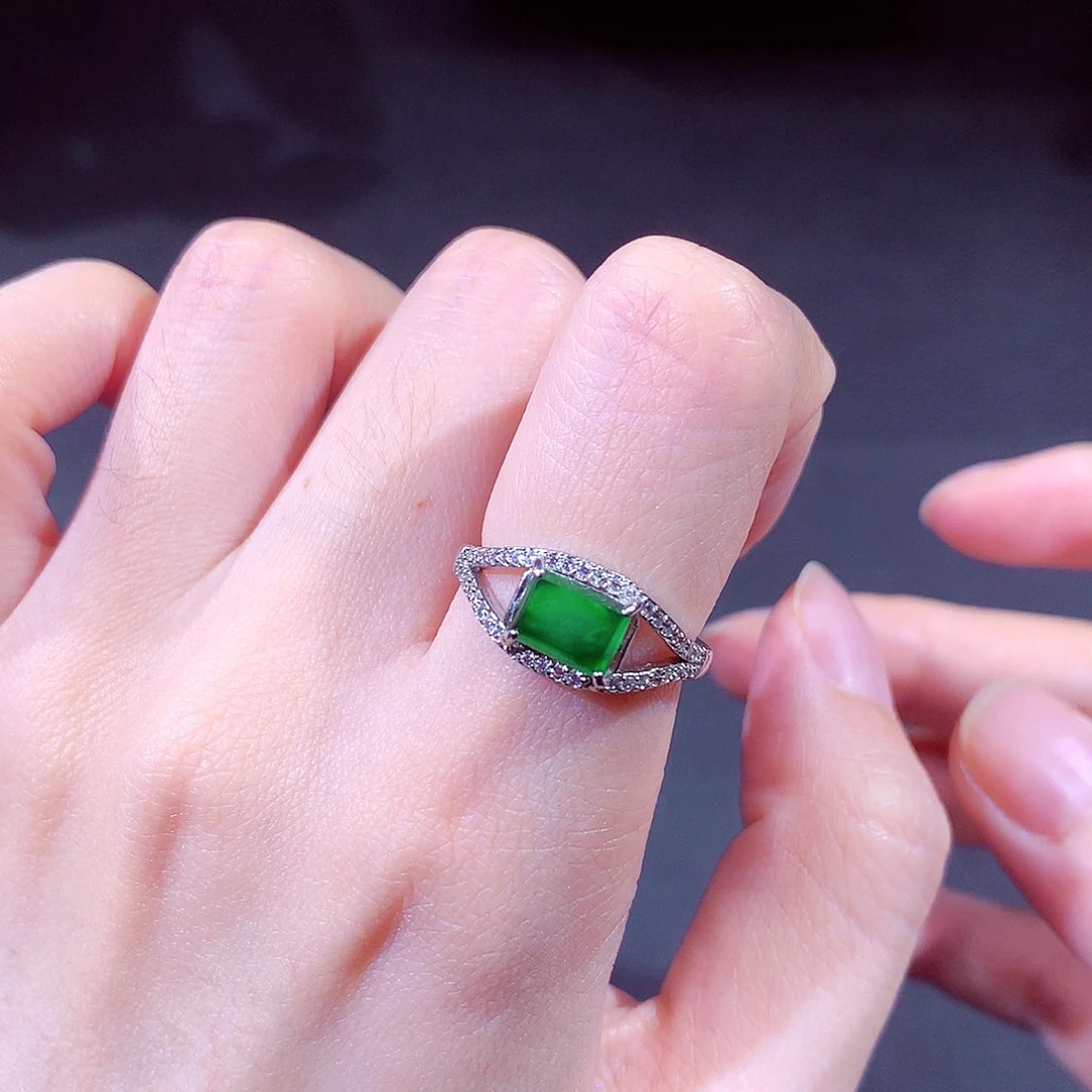 未镶嵌戒指翡翠翡翠