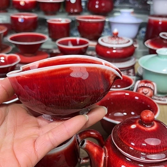 冯*蜜景德镇陶瓷红马坊公道杯