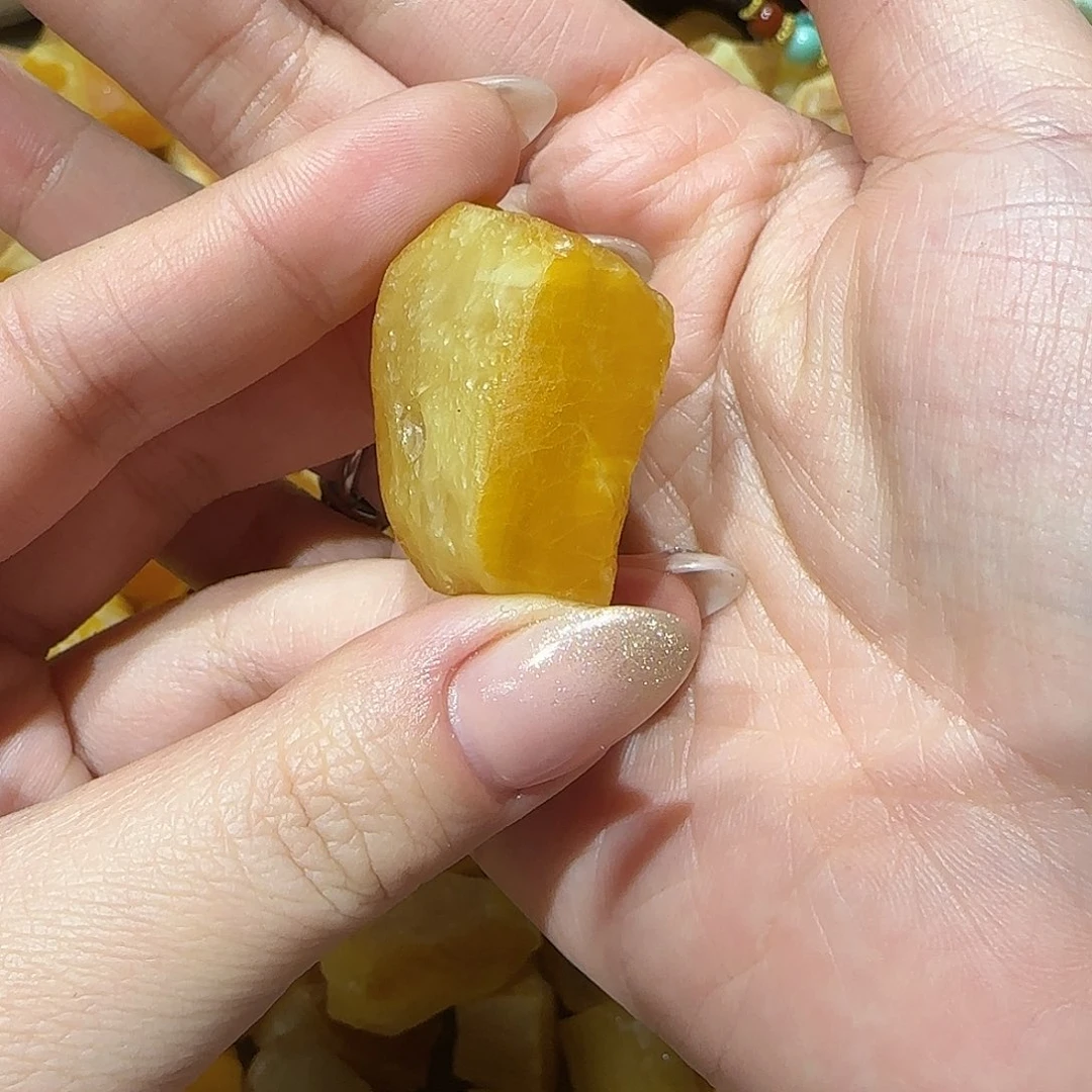 平***淡定制琥珀未镶嵌蜜蜡