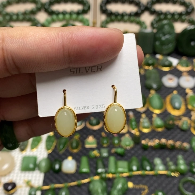 【闪购商品】和田玉银S925镶嵌耳饰