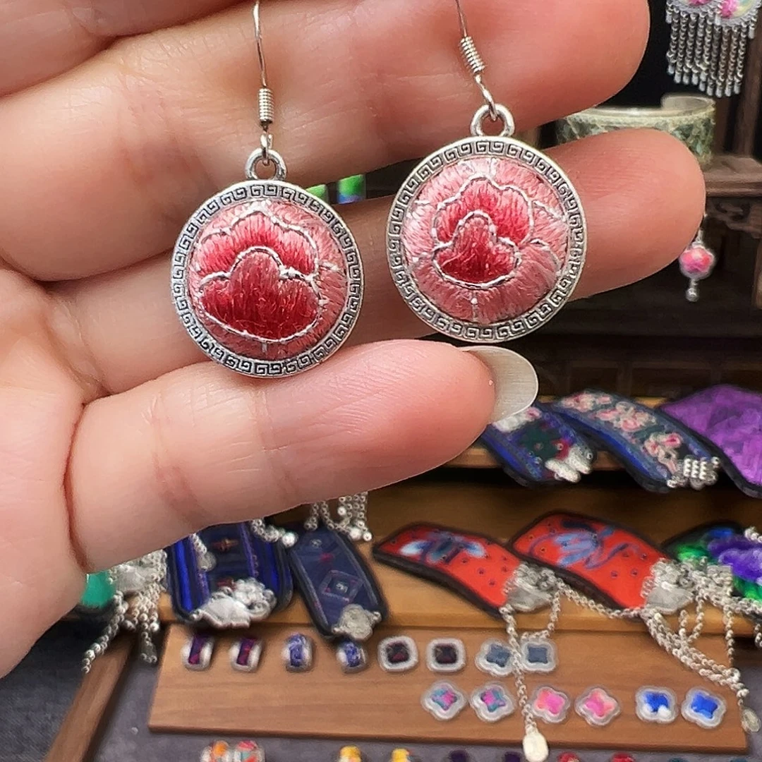 织绣手工刺绣工艺品