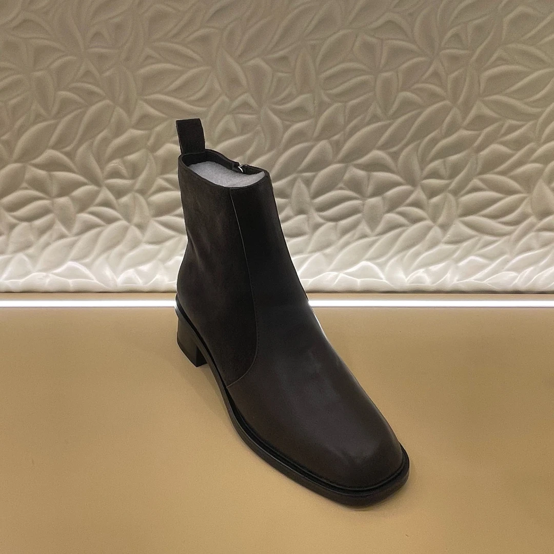 【微时尚】新款夏秋牛皮尖头气质复古褶皱设计款女士单鞋D042