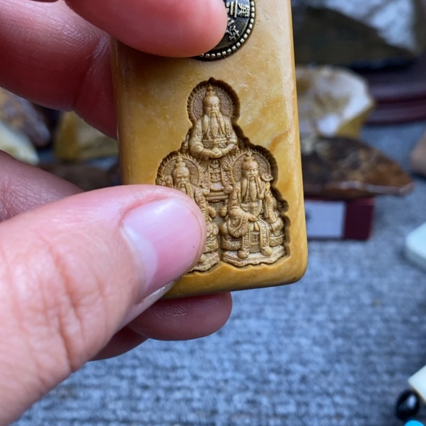 【闪购商品】原石雕刻手把件