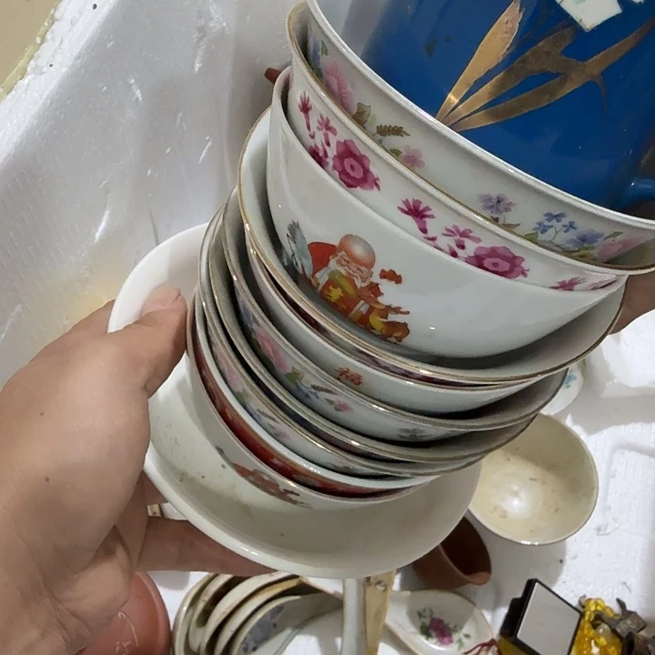 懂***惜木透漏图咯摸摸摸摸