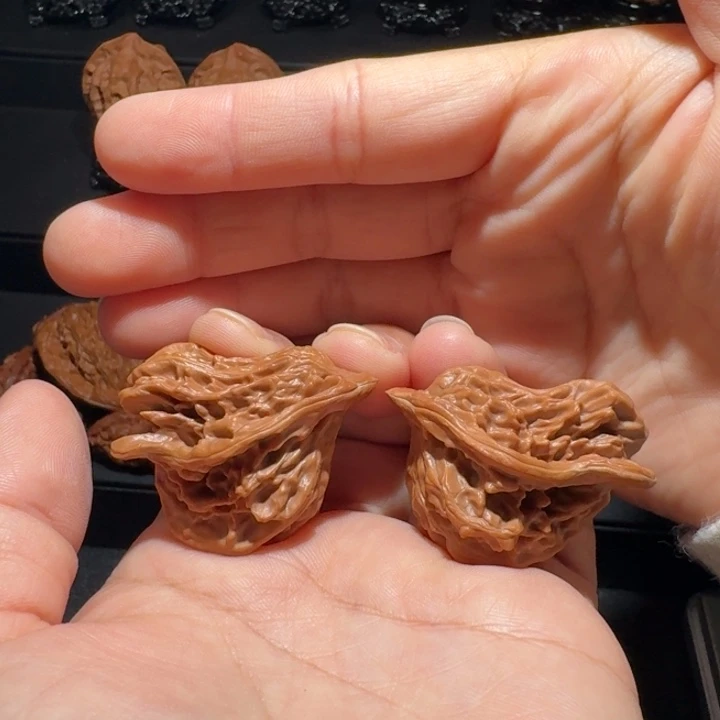 文玩核桃吊坠盘山小鸟异形